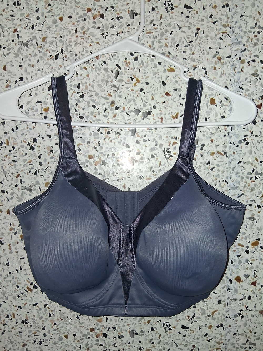 Women's Playtex Full Coverage Bra Size 42DDD Blue Wireless No Padding